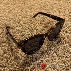 Jillian Harris X Shady Lady ‘Hayley Tortoise’